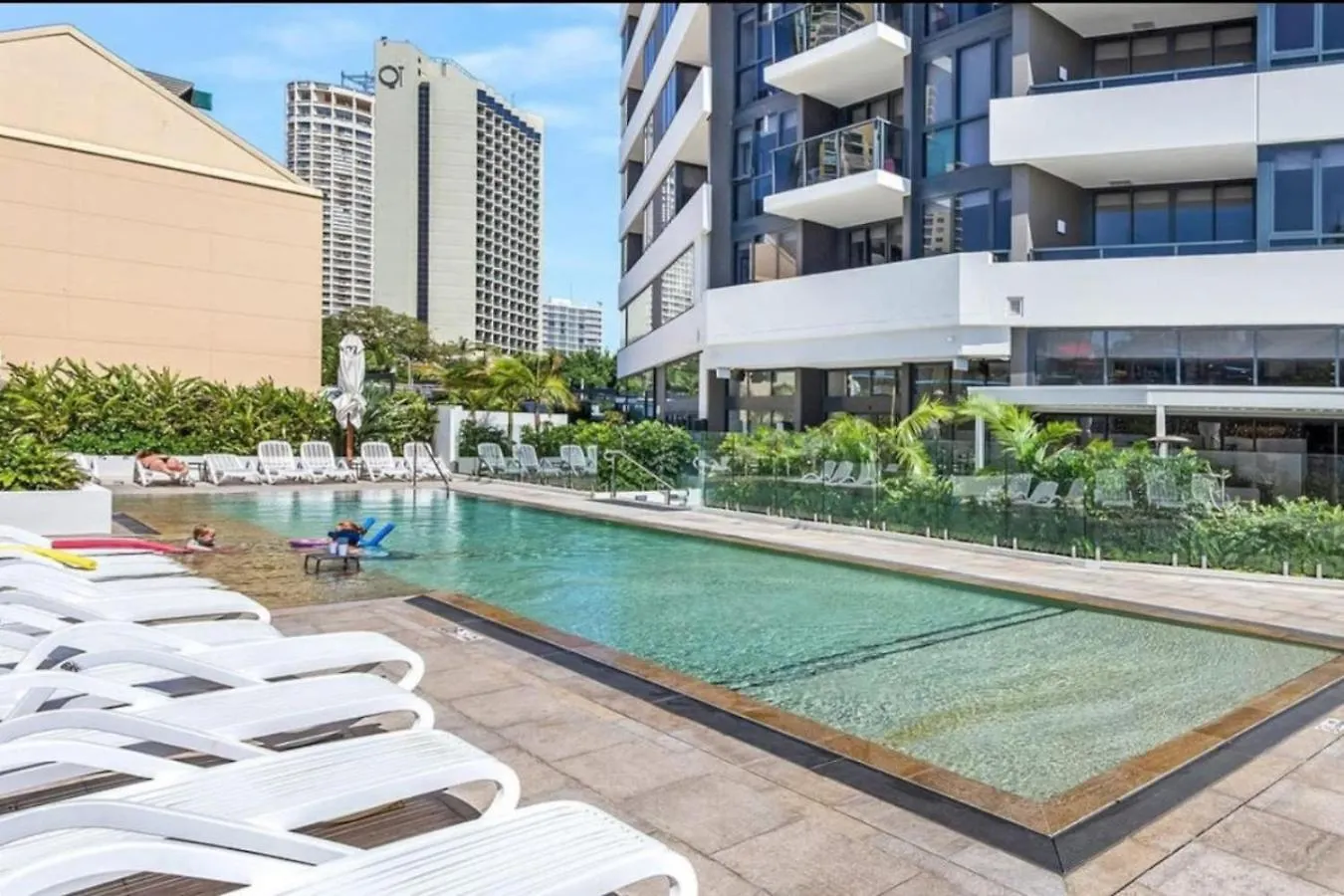 The Ruby Retreat Surfers Apartment Gold Coast